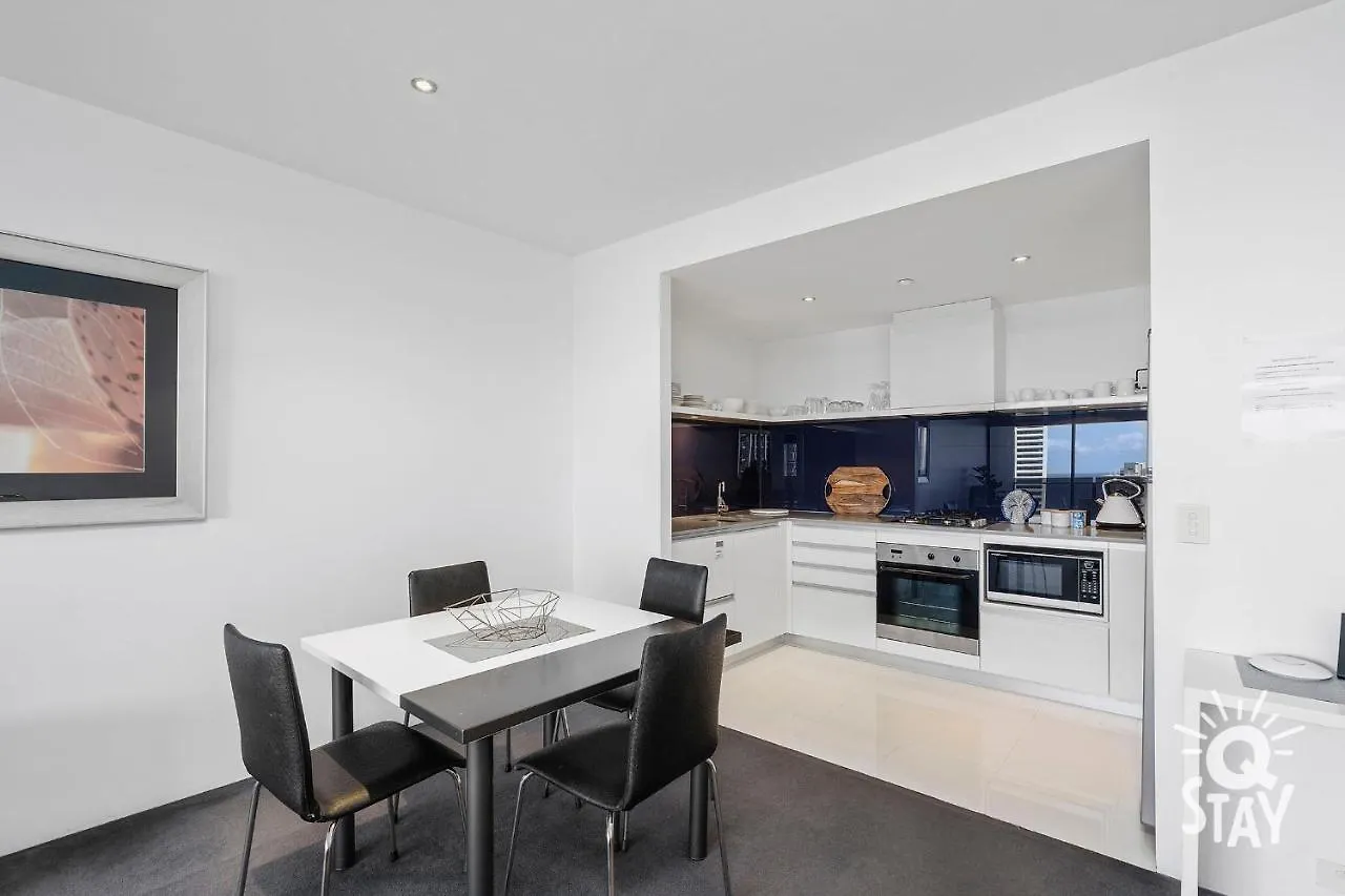 Circle On Cavill, 1 Bedroom Ocean Family Apartment Surfers Paradise Guldkusten