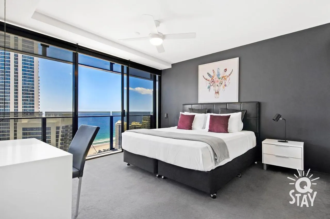 Circle On Cavill, 1 Bedroom Ocean Family Apartment Surfers Paradise Guldkusten