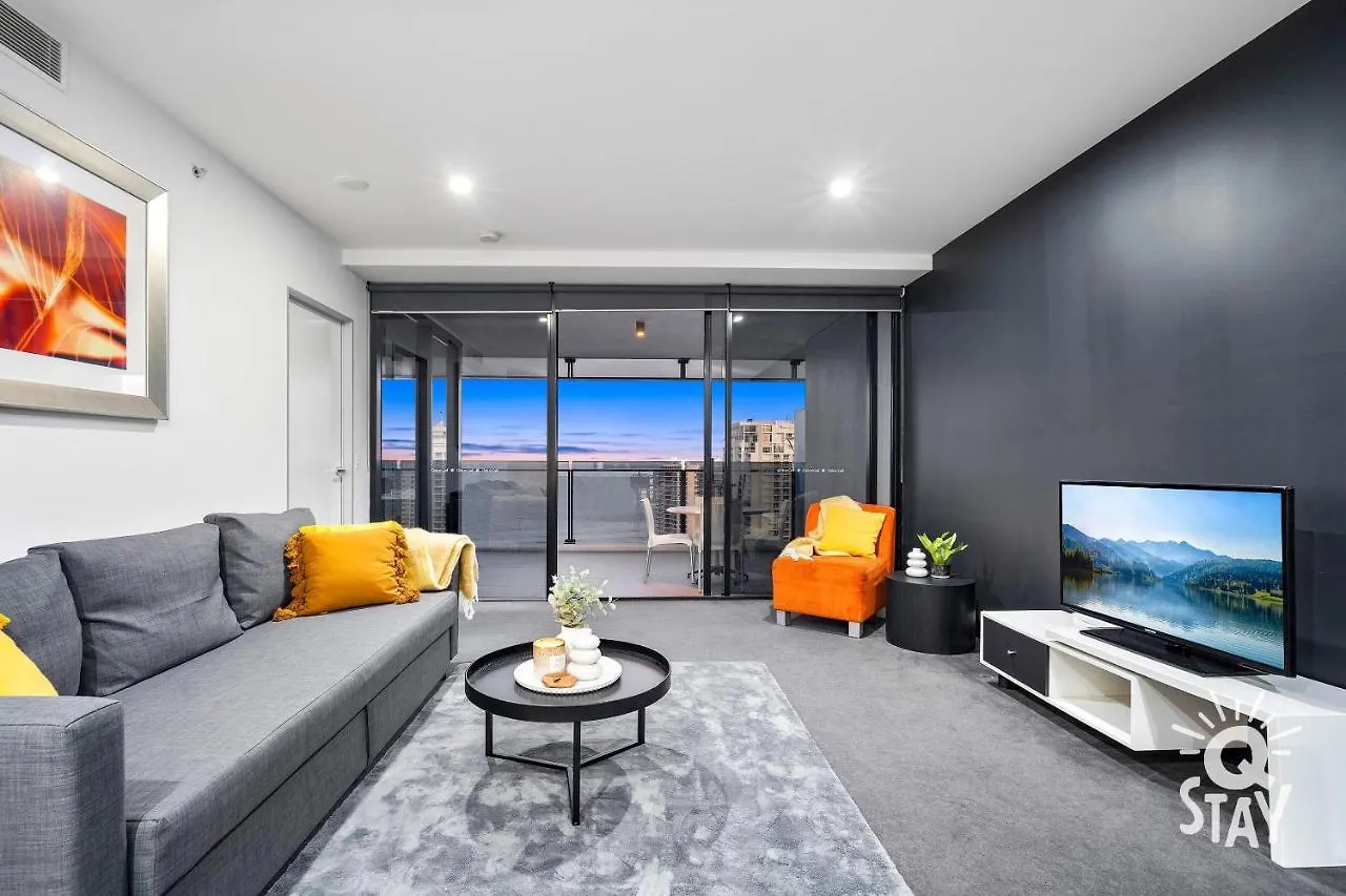 Circle On Cavill, 1 Bedroom Ocean Family Apartment Surfers Paradise Guldkusten 0*,