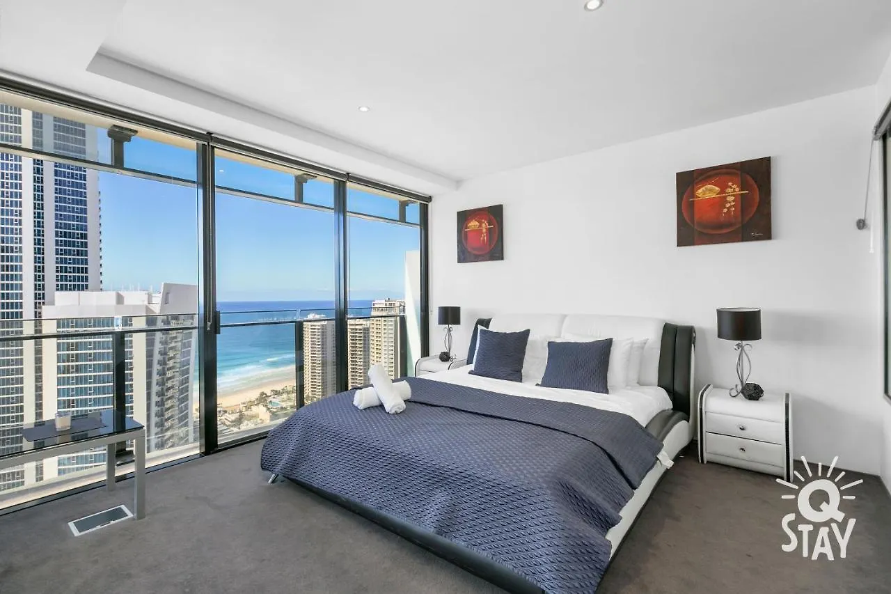 Circle On Cavill, 1 Bedroom Ocean Family Apartment Surfers Paradise Gold Coast